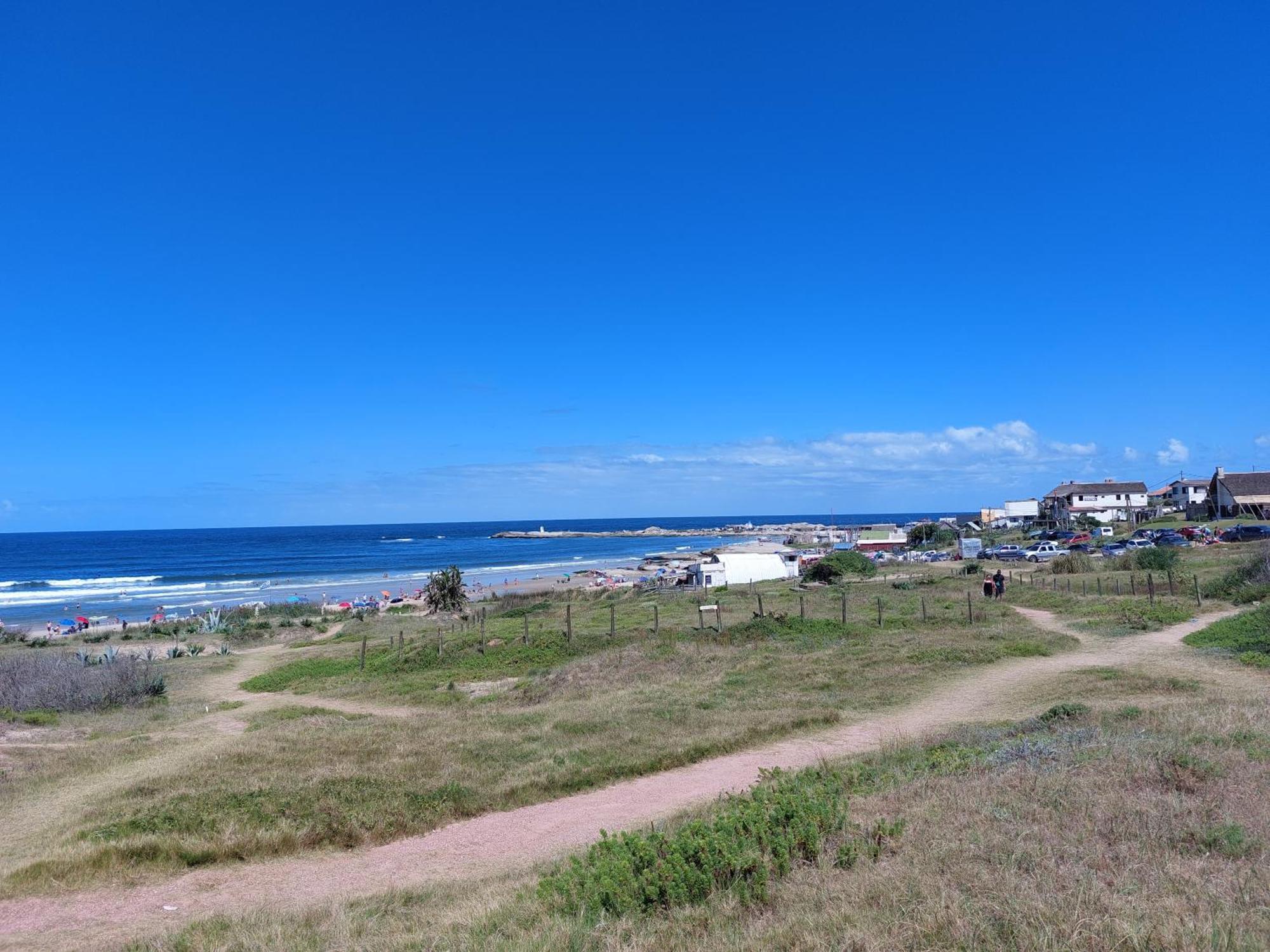 Casa Amarilla Con Jacuzzi Villa Punta Del Diablo Exterior photo