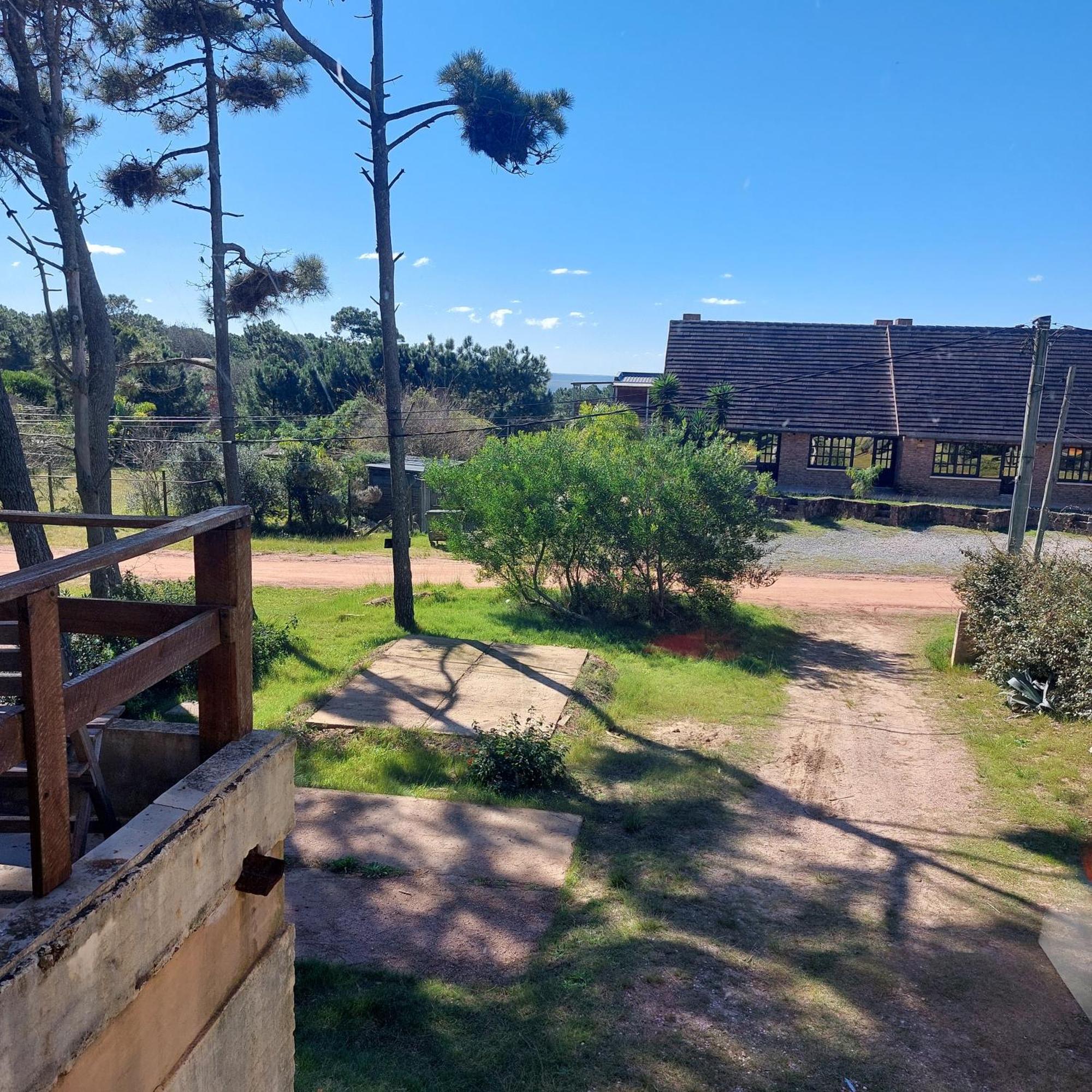 Casa Amarilla Con Jacuzzi Villa Punta Del Diablo Exterior photo